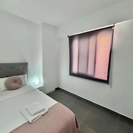 Апартаменты Coastal Retreats, & Ocean View Playa Arena Пуэрто-де-Сантьяго