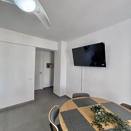 Апартаменты Coastal Retreats, & Ocean View Playa Arena Пуэрто-де-Сантьяго